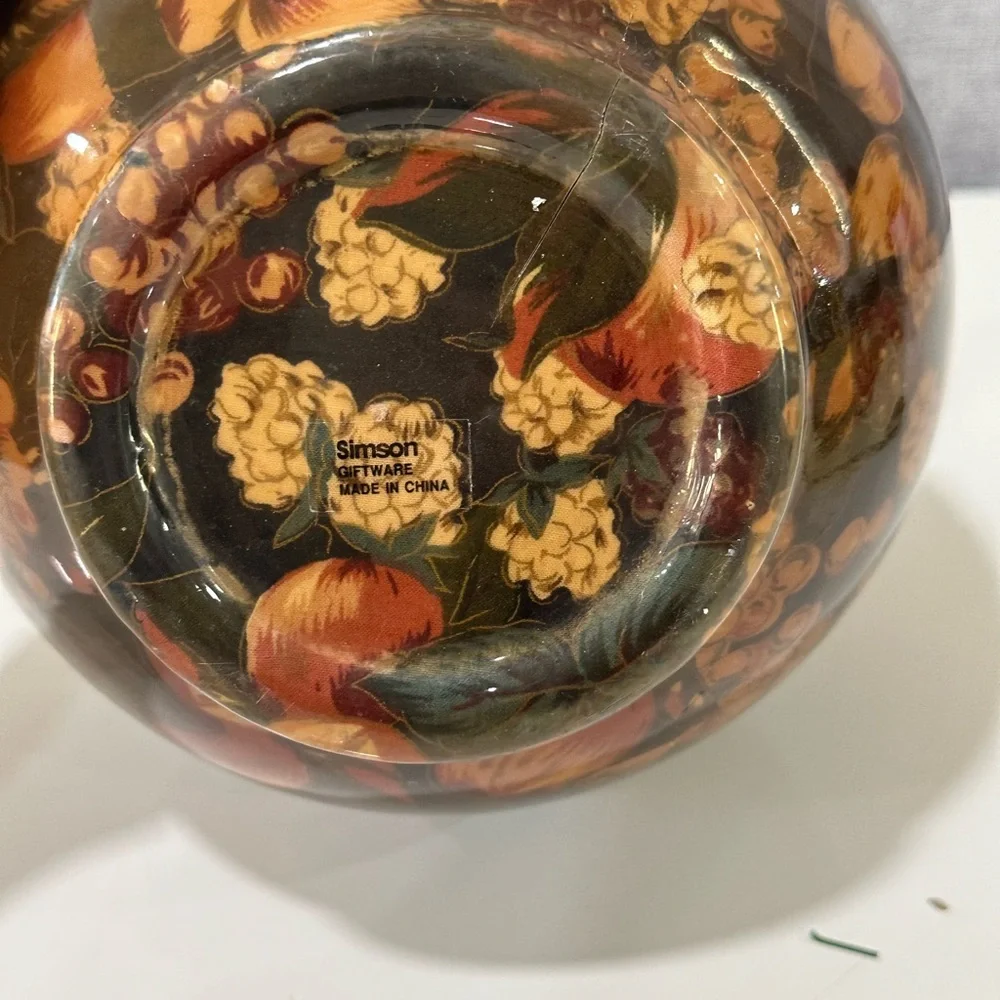 - Simpson dark green fruit/floral design vase